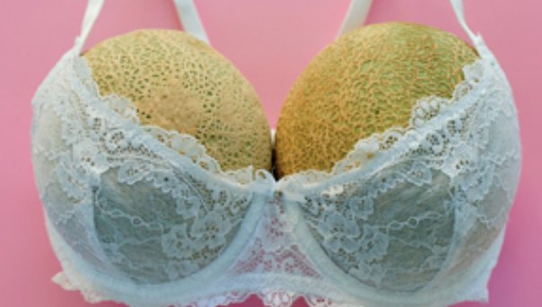 Bahaya Pembedahan Payudara – Ketahui Cara Semulajadi untuk Buah Dada yang Cantik dan Menarik